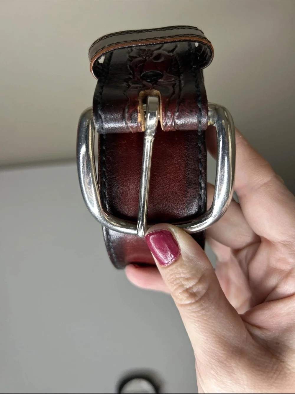 Dun Dee Western Leather Hatband Hand Stamped  Red/Brown W/Buckle Size34
